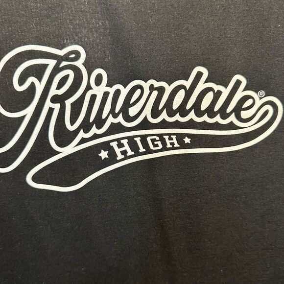 NWOT Archie Comics Black Short Sleeve Graphic Tee Shirt - Riverdale High- Size M - Picture 4 of 5